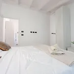 Elegante Suite Via Sestri - Airport - Wifi