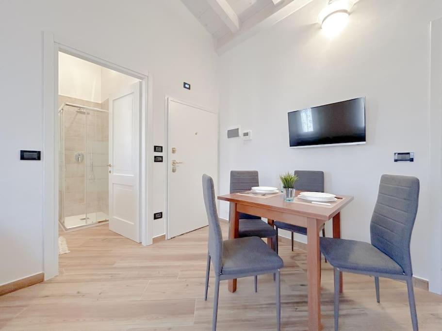 Elegante Via Sestri - Airport - Wifi Apartment